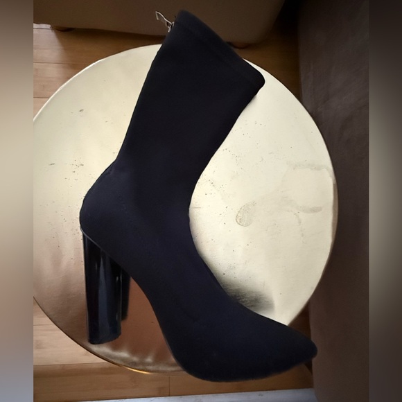 Elegant Black Women's Boots size 3 heels 4’inch pre- owned with 2 free gifts . - Picture 16 of 16